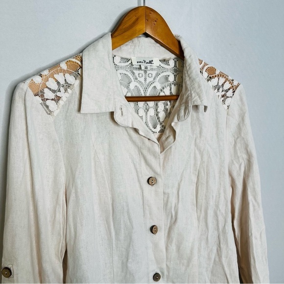 Simply Noelle Linen-Blend Roll-Tab Sleeve Lace Shoulder Button Shirt Size Medium - Picture 6 of 15